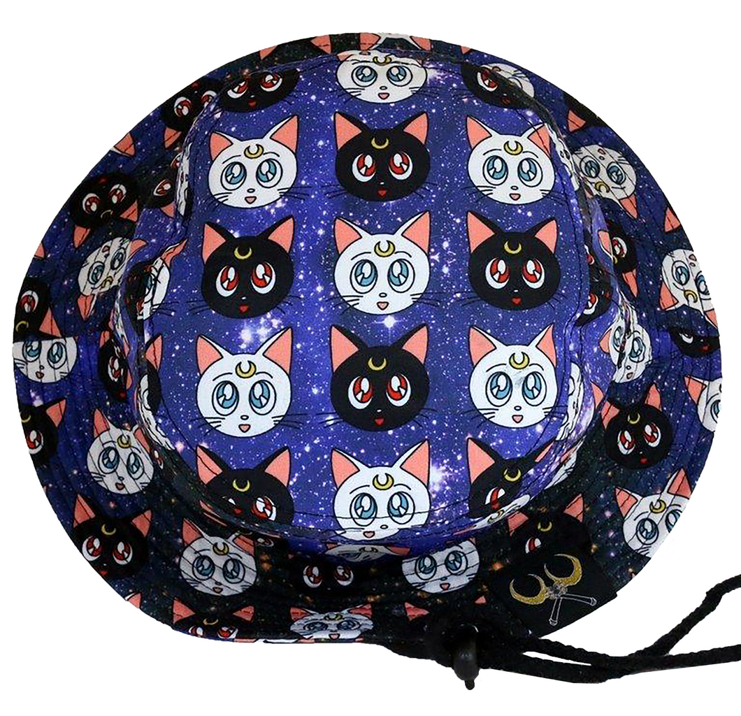 SM Cat Bucket Hat